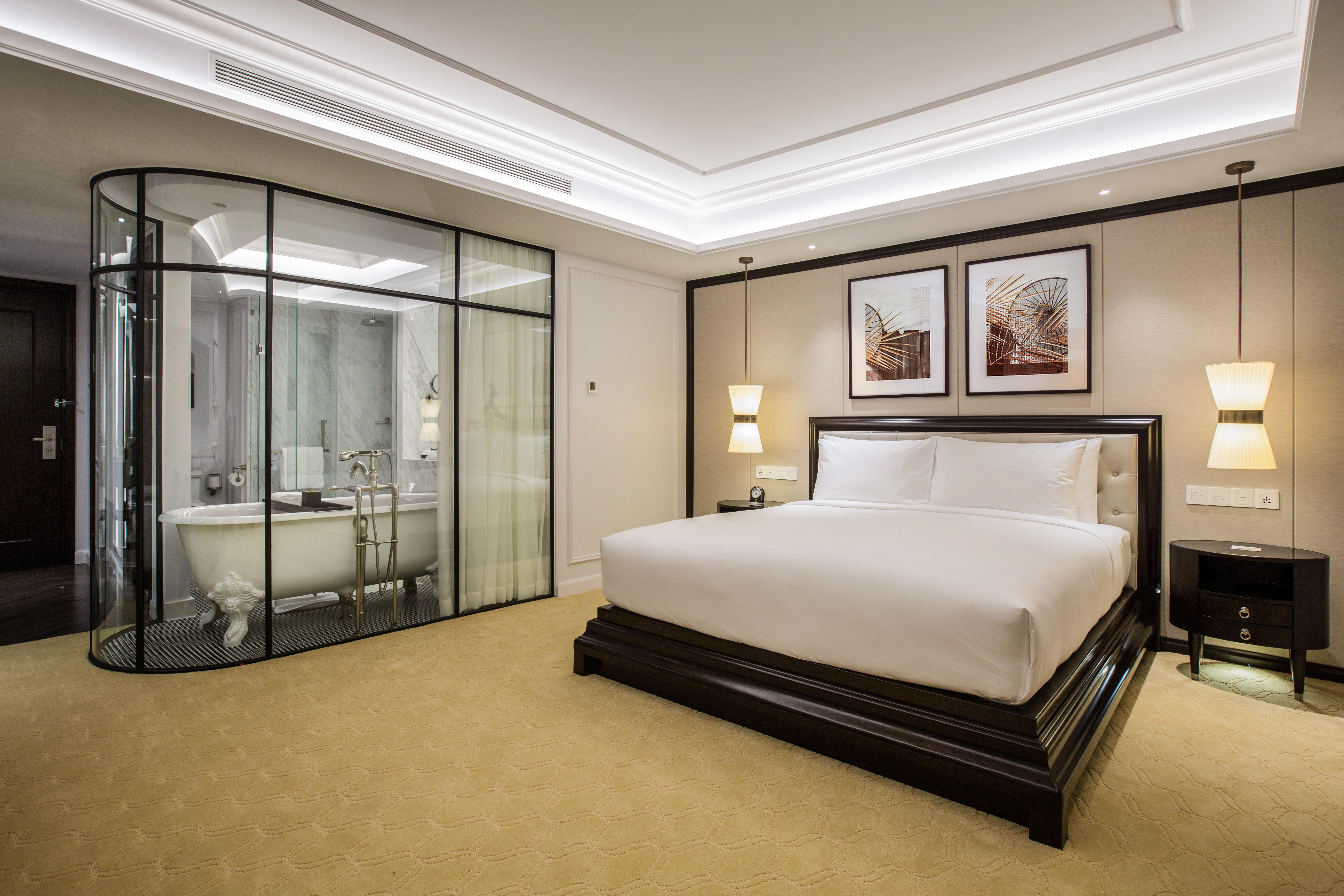 Mai House Saigon Hotel Хошимін Екстер'єр фото A bedroom at The St. Regis Mumbai