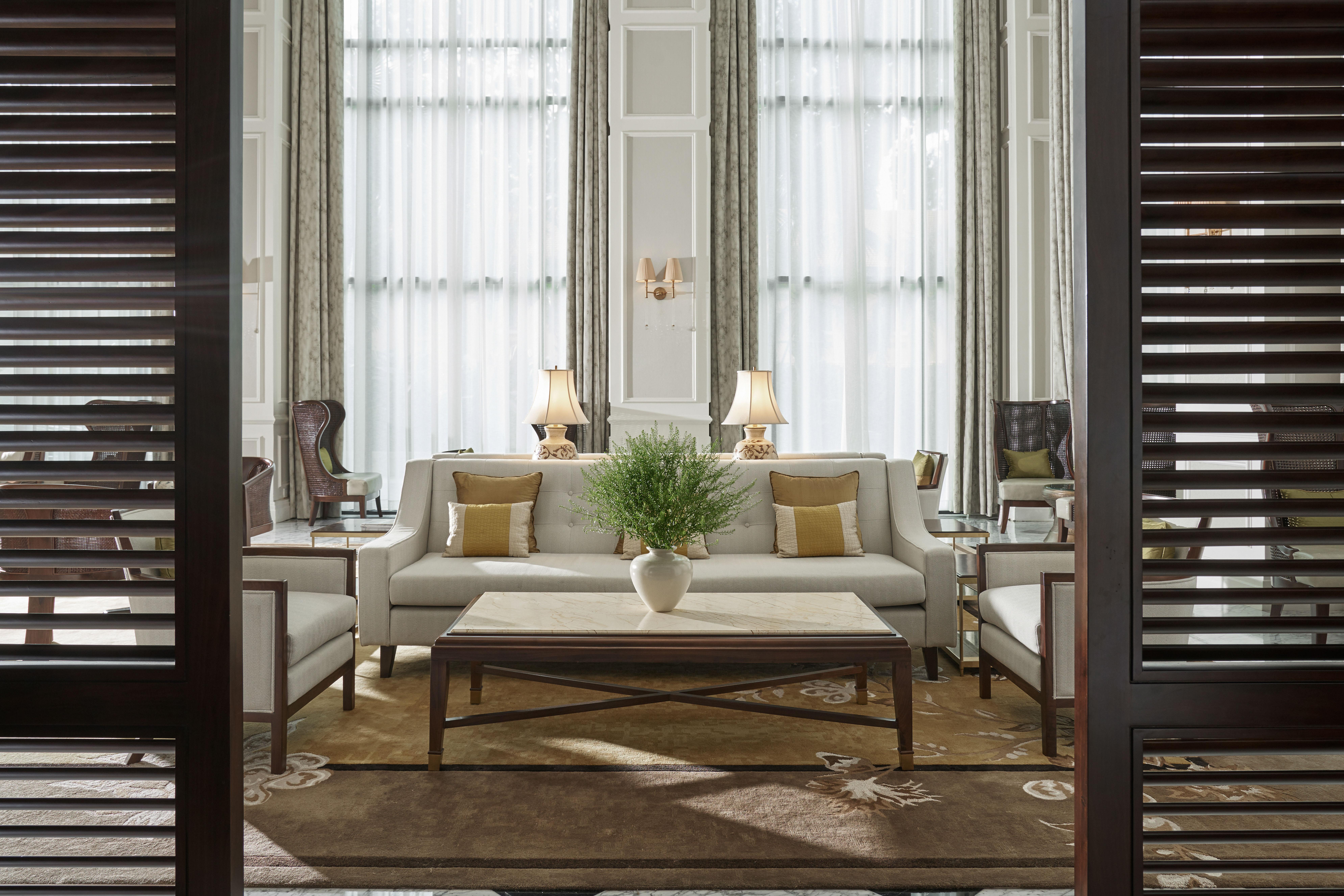 Mai House Saigon Hotel Хошимін Екстер'єр фото The living room of a suite at The St. Regis Mumbai